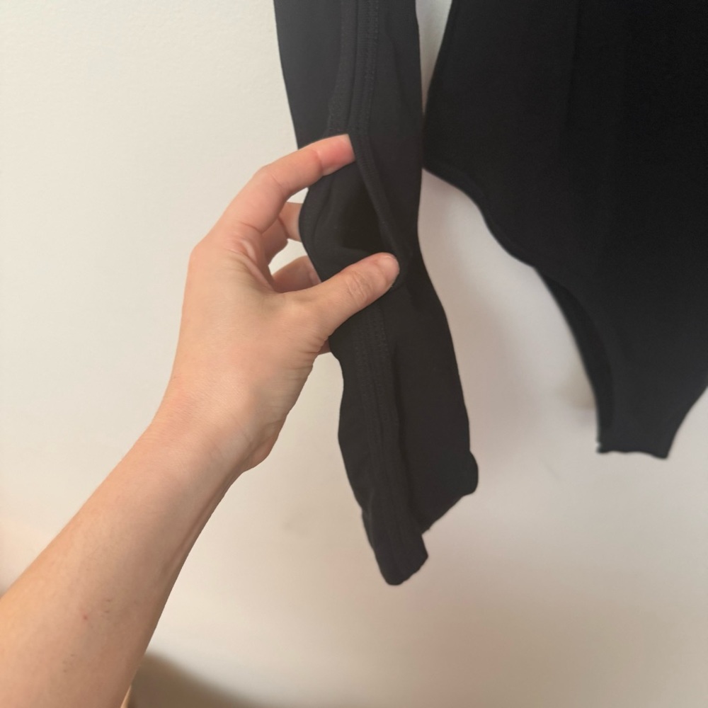Commense NWT Black Bodysuit - Picture 5 of 11